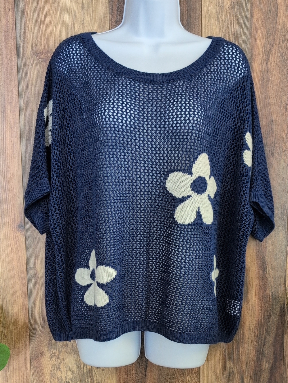Dokotoo Navy Scoop Neck Floral Open-Knit Sweater XL                   AC137